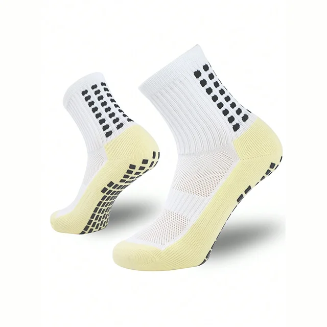 High Quality Custom Logo Ankle Grip Football Anti Slip Medias Adult Non Slip Sport Soccer Self-heating, Thermal Socks For Men