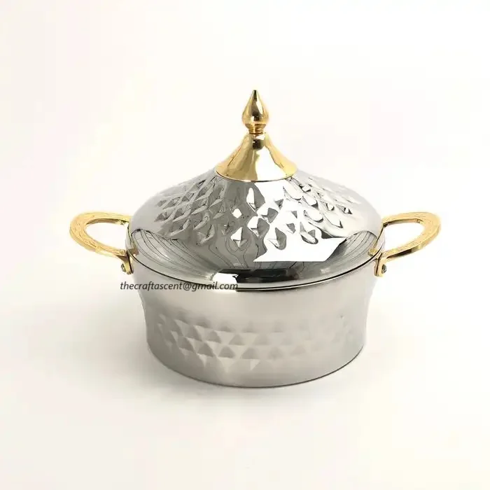 High Quality Gold Hammered Steel Casserole With Lid Modern Handmade Customized Metal Hotpot Food Server For Kitchens From India