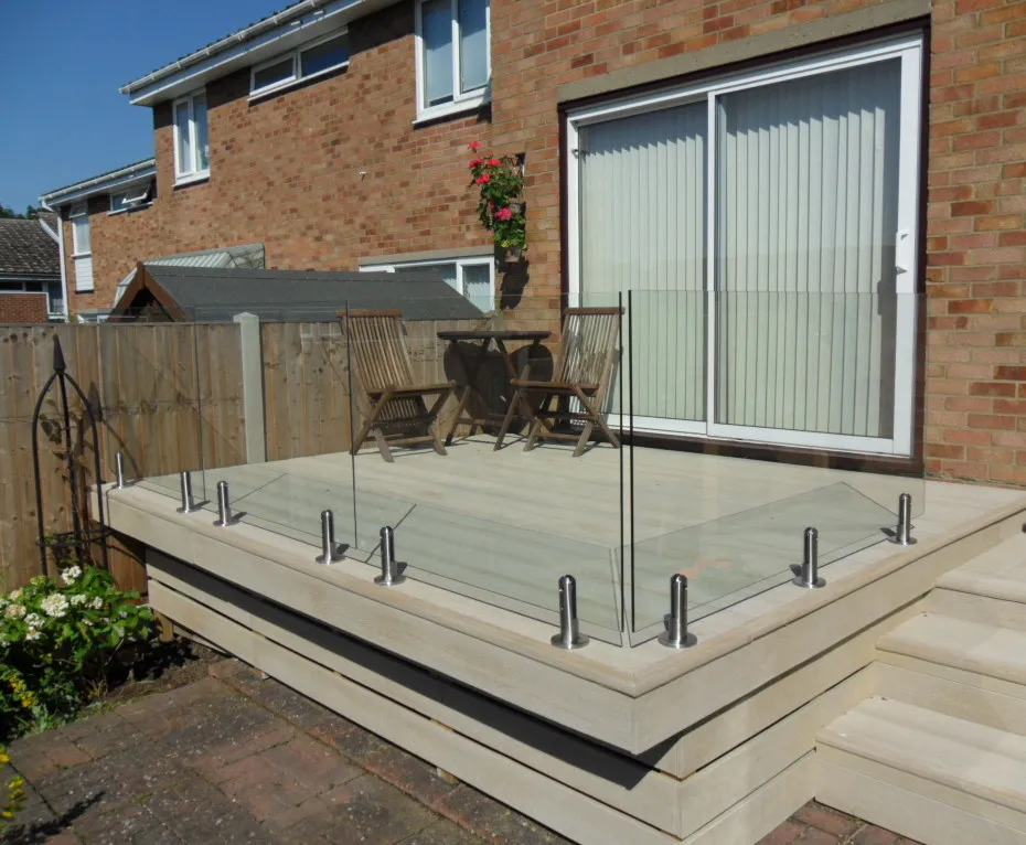 Excellent View In Stock Stainless 316 2205 Square Frameless Glass Spigot Balustrade Glass Railing