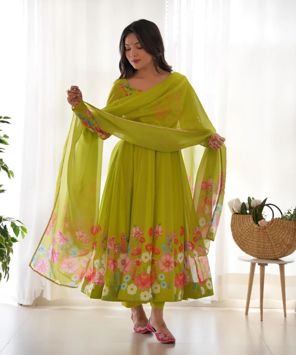 Роскошный атласный праздничный комплект Salwar Dupatta с потрясающим принтом трендовый жоржет по сезонной оптовой цене