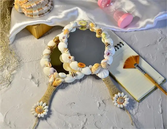 Wholesale Handmade Natural Sea Shells Ornament Various Shapes and Styles for Home Decoration Gifts and Souvenirs