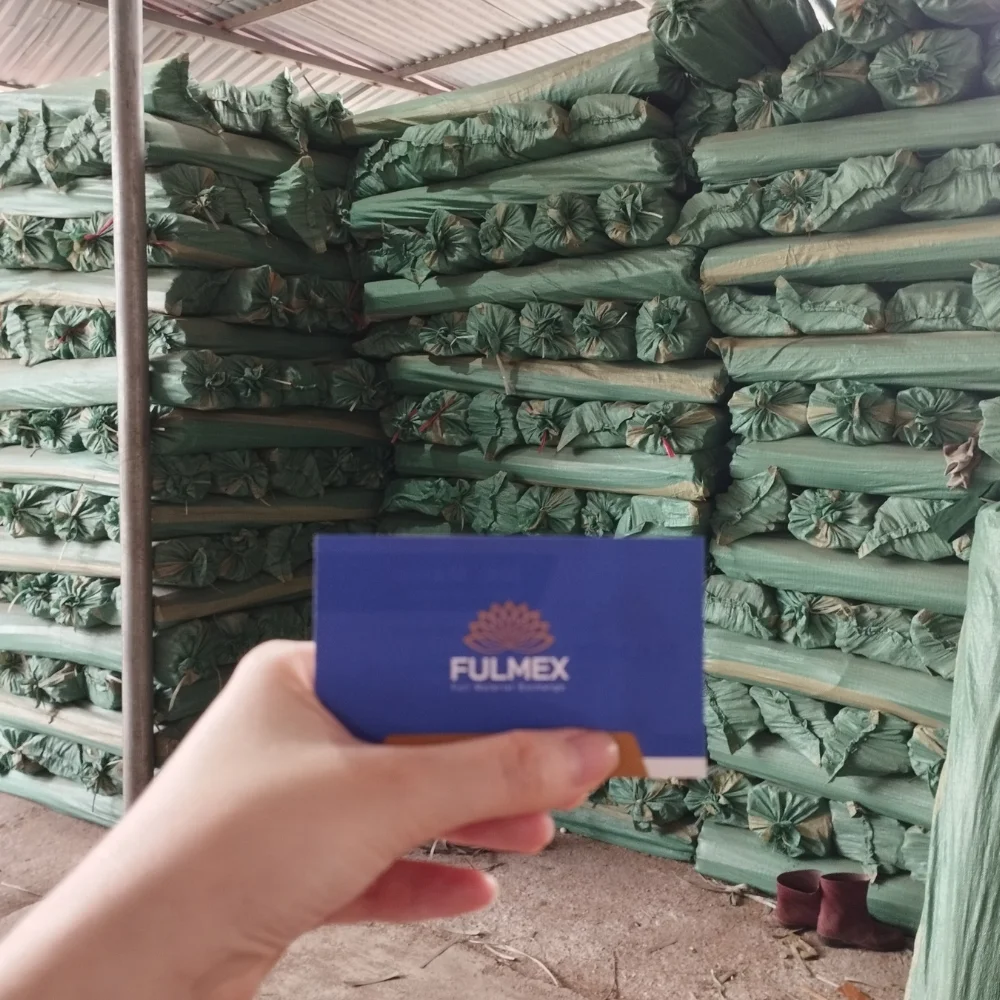 New wooden broom handle 2023 best quality eucalyptus wood frm Vietnam cheap price heated fishing pole handle