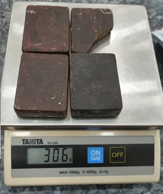 Gambir Sarawak Stone Jamaican Black Stone from Original Sarawak Malaysia External Used