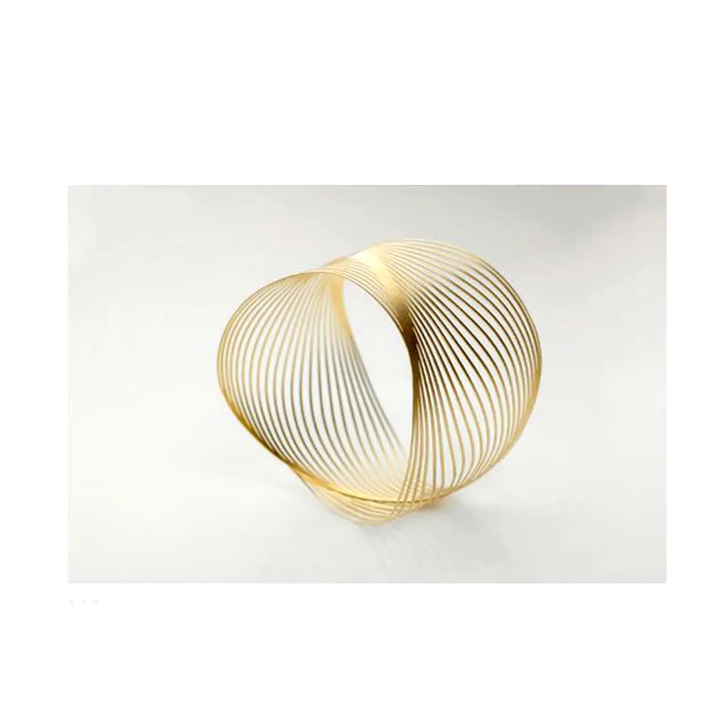Simple Style Golden Ginkgo Leaf Design Napkin Ring Metal Napkin Buckle Table Decoration Napkin Ring