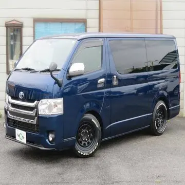 Used Toyota Hiace (H200)-Toyota Commuter & Toyota RegiusAce Commercials Premium mini buses For Sale