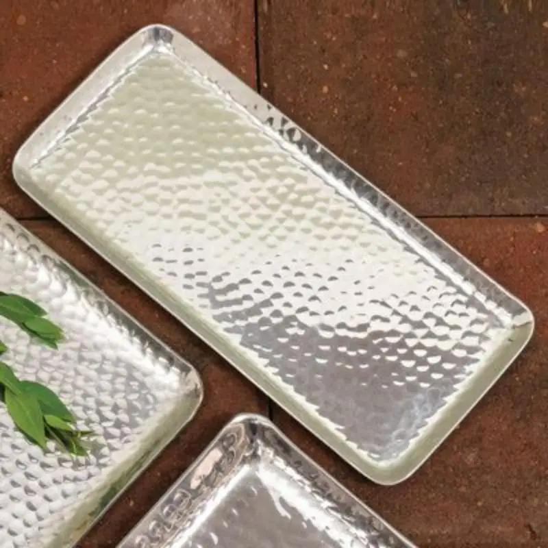 High-demand stainless steel serving tray with best design features, ideal for enhancing table decor and style