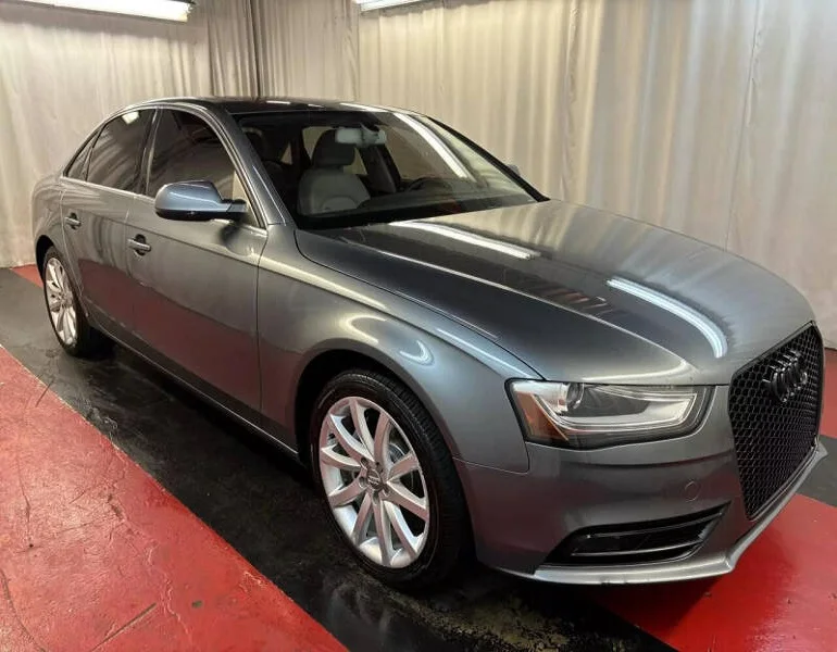 2013 Audi A4 2 0 T Quattro Premium Plus седан аккуратно б/у кожаные сиденья турбодвигатель газовый/бензиновый свет/Темный салон R16 слева