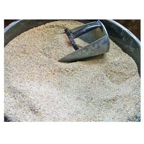 Factory supply hot selling animal wheat bran rice bran for cattle chicken animal feed