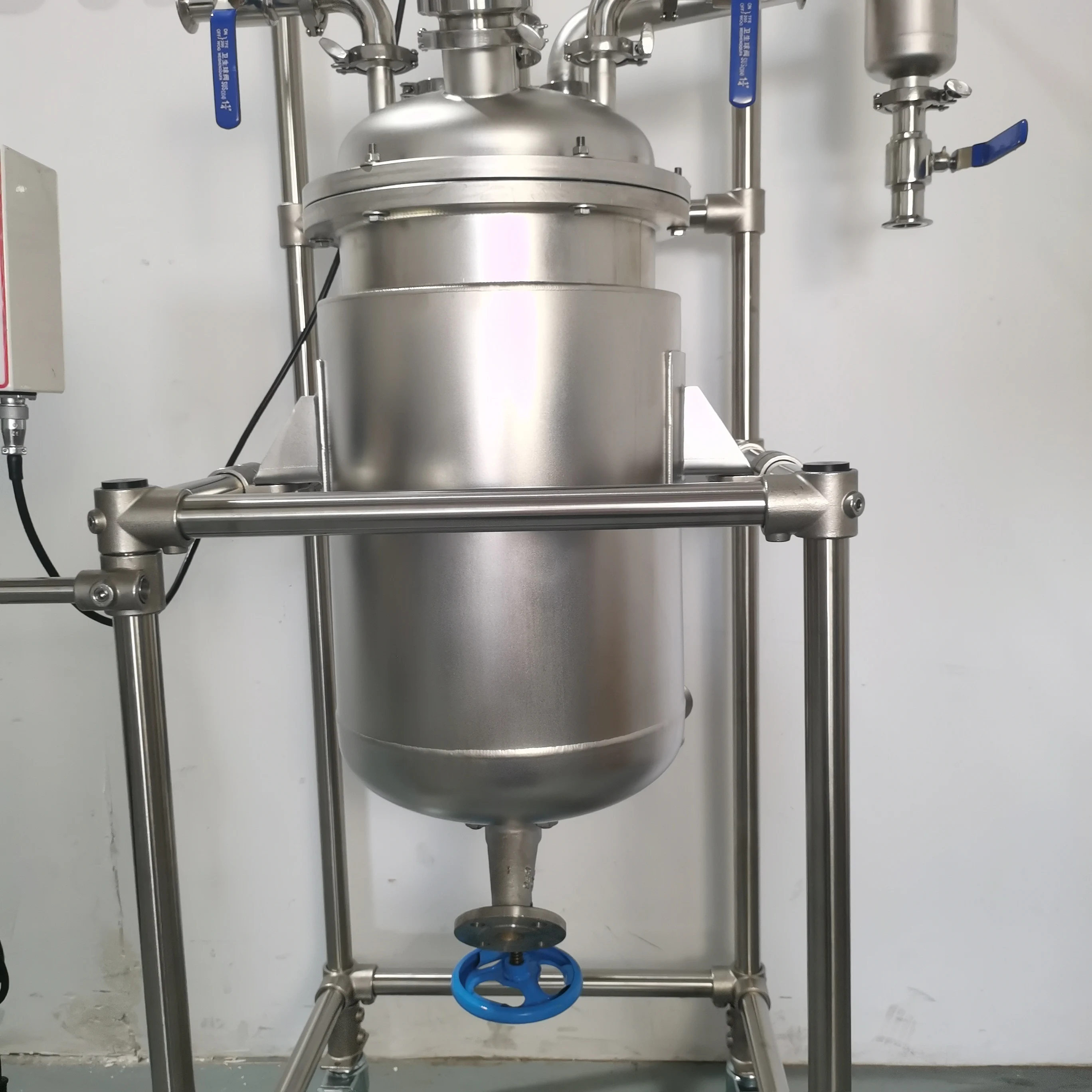Automatic 30L SS 304/316 Stainless Steel Batch Stirred Jacketed Reaction Kettle Reactor with Chemical Mixing Agitation