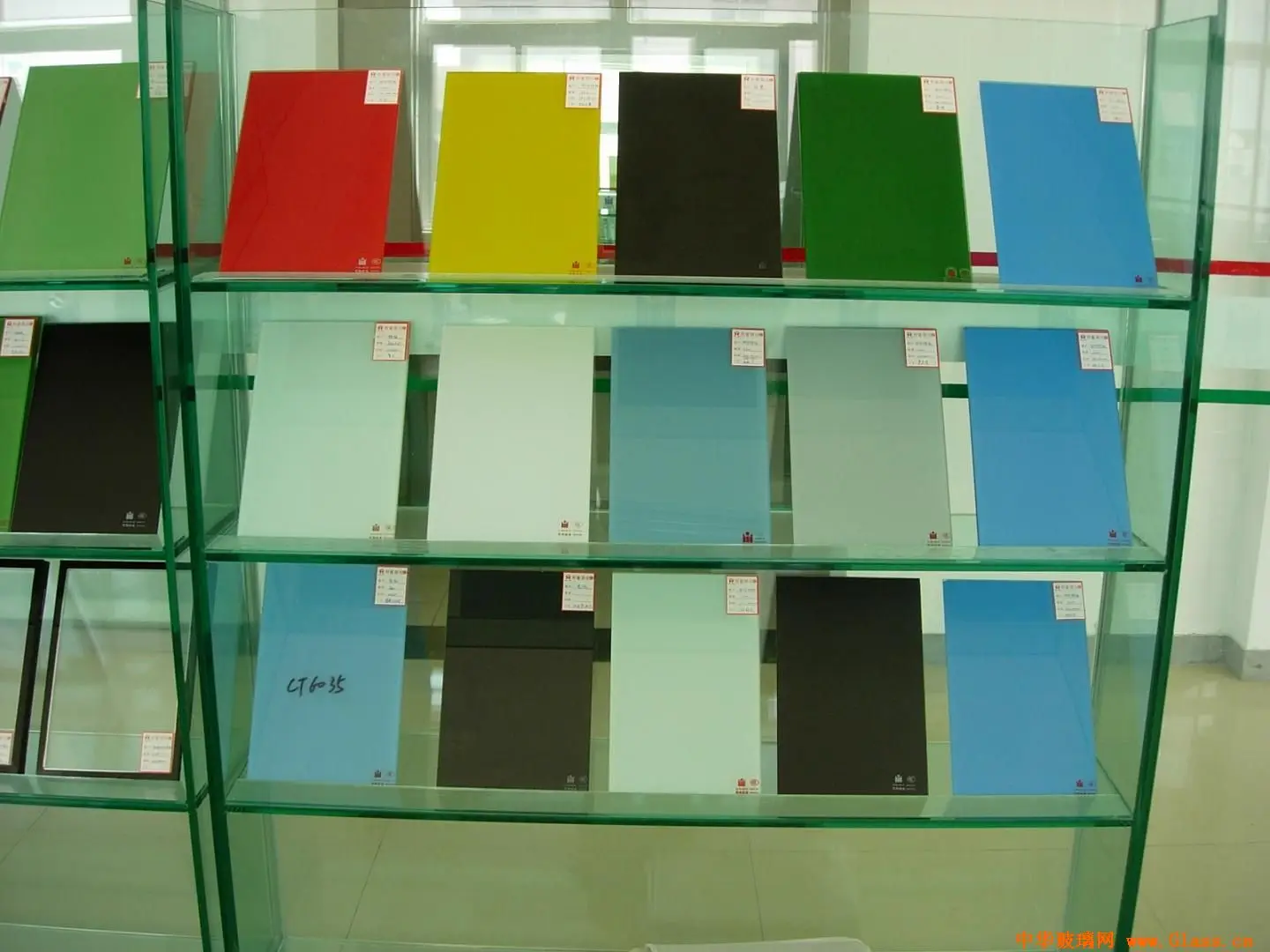 Color Painted Glass: white, red, black 4mm - 6mm with vinyl back