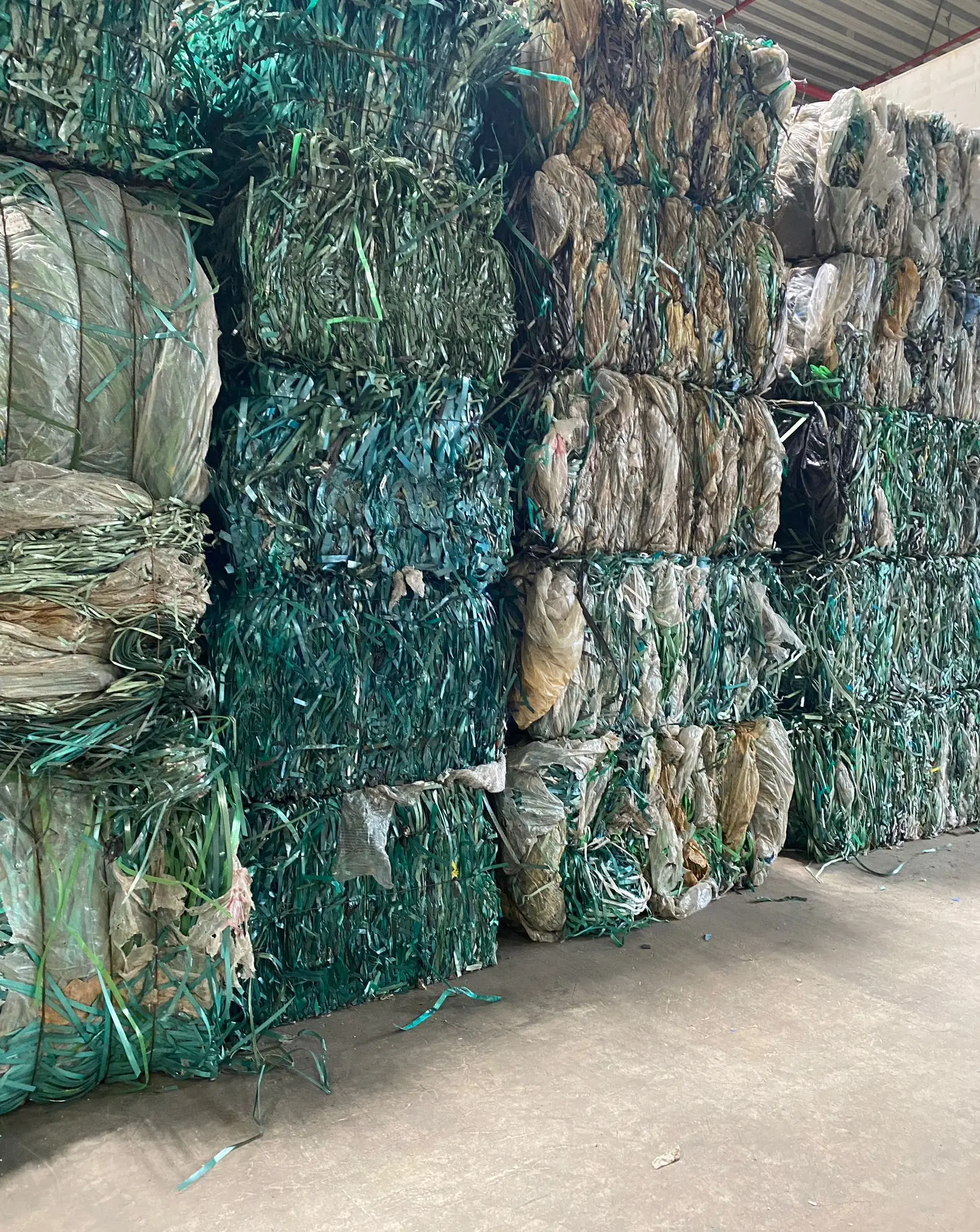 PET/pp straps scrap plastic recycled plastic stretch film pp scrap pet bottle waste