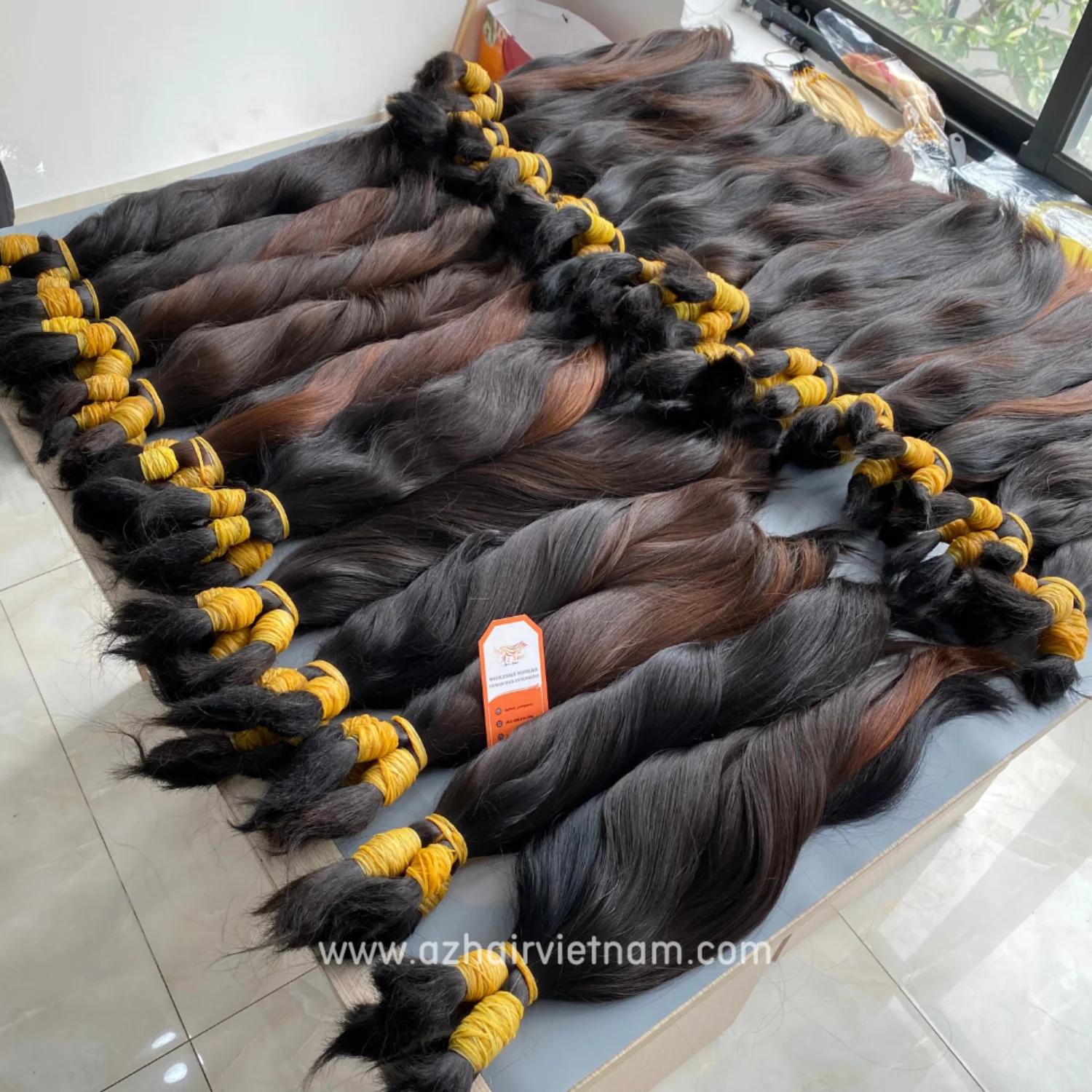 Full Cuticle Aligned Single Donor Raw Hair 100% Unprocessed Vietnamese Human Hair Bundles Long Lifespan