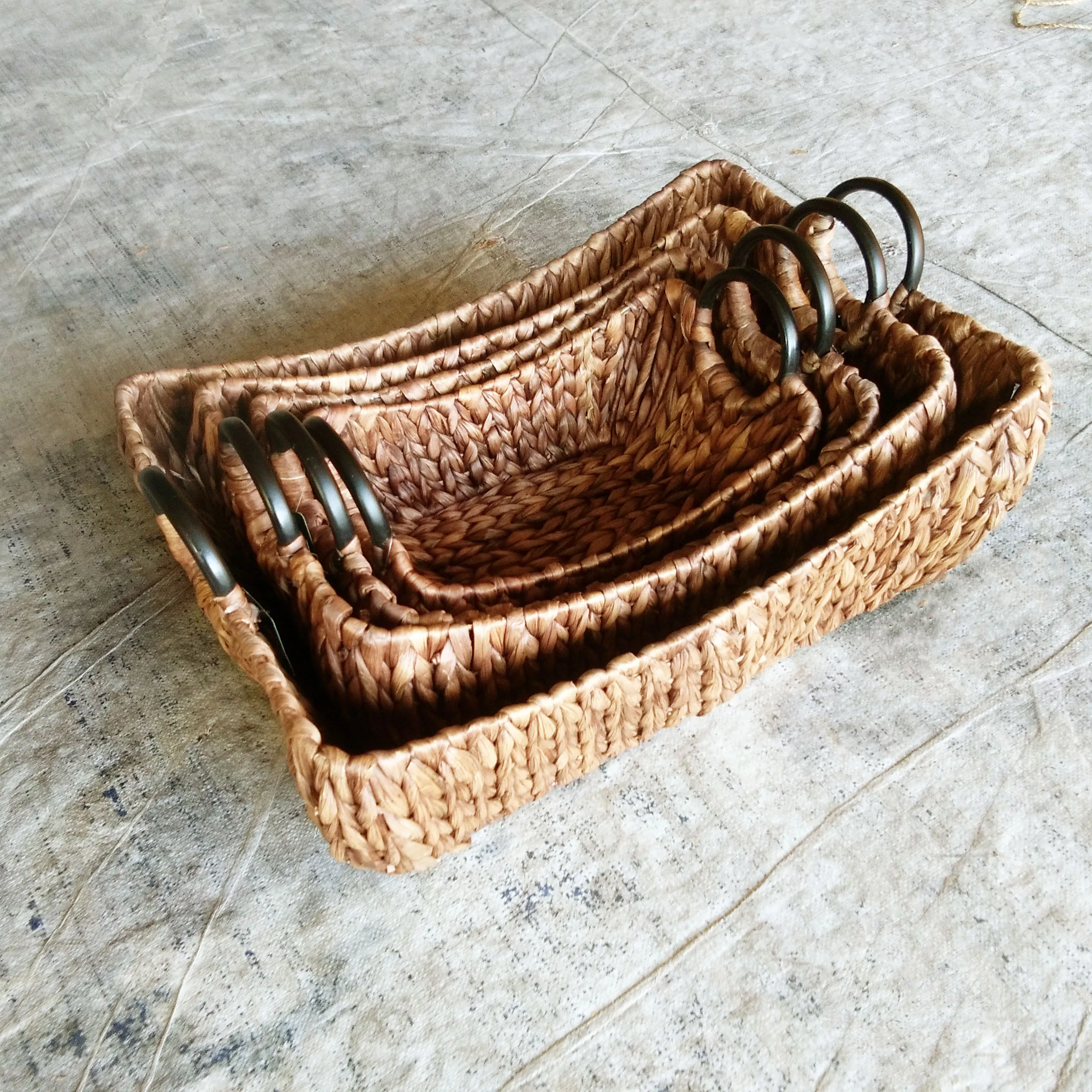 Handicrafts Water Hyacinth Laundry Baskets Set of Four Iron Frame Brown Washed