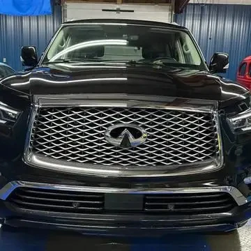 2018 INFINITI QX80 база