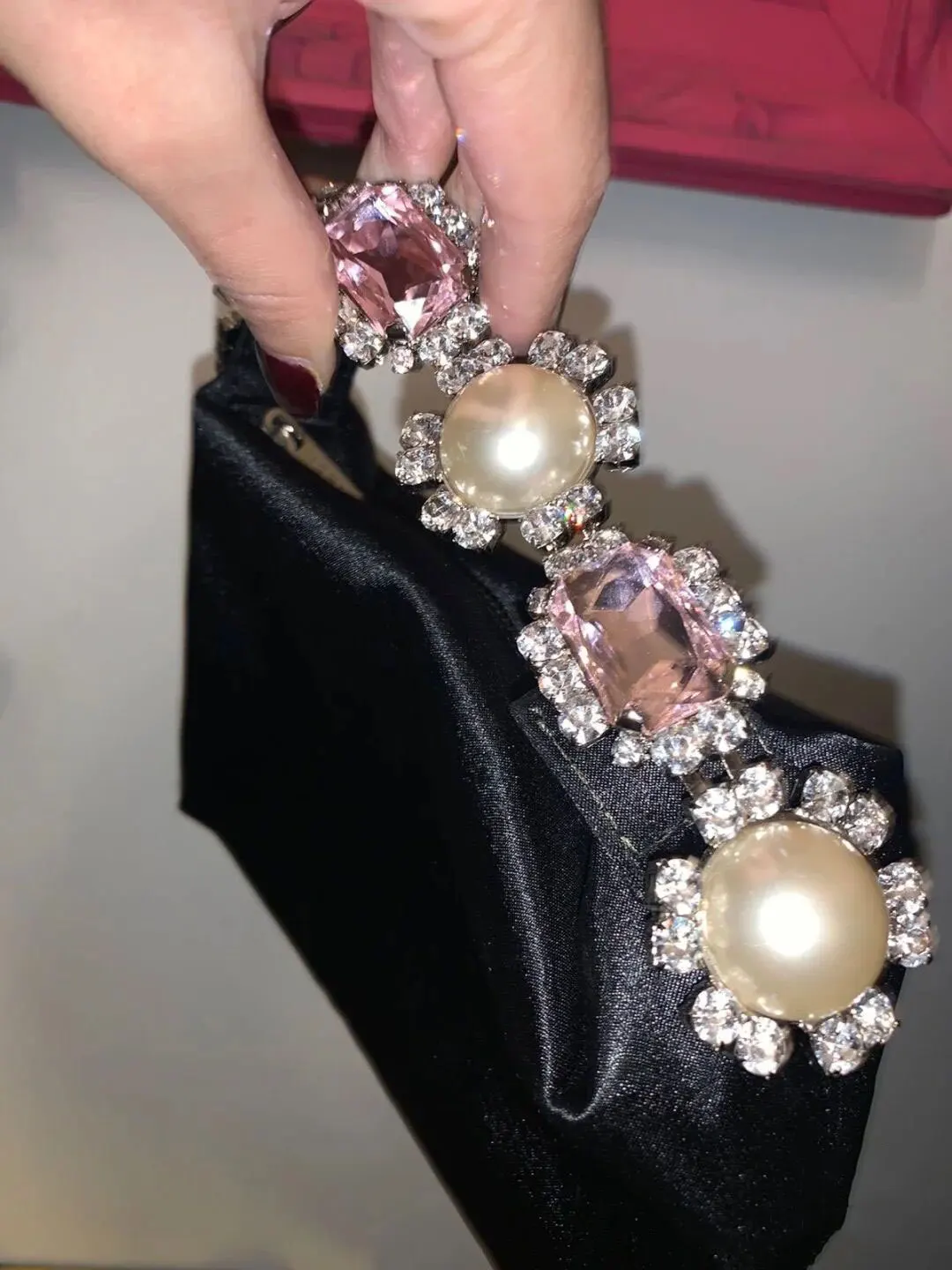 Женский роскошный атласный клатч Angel kiss с бриллиантами и жемчугом маленькие модные вечерние сумочки черного цвета