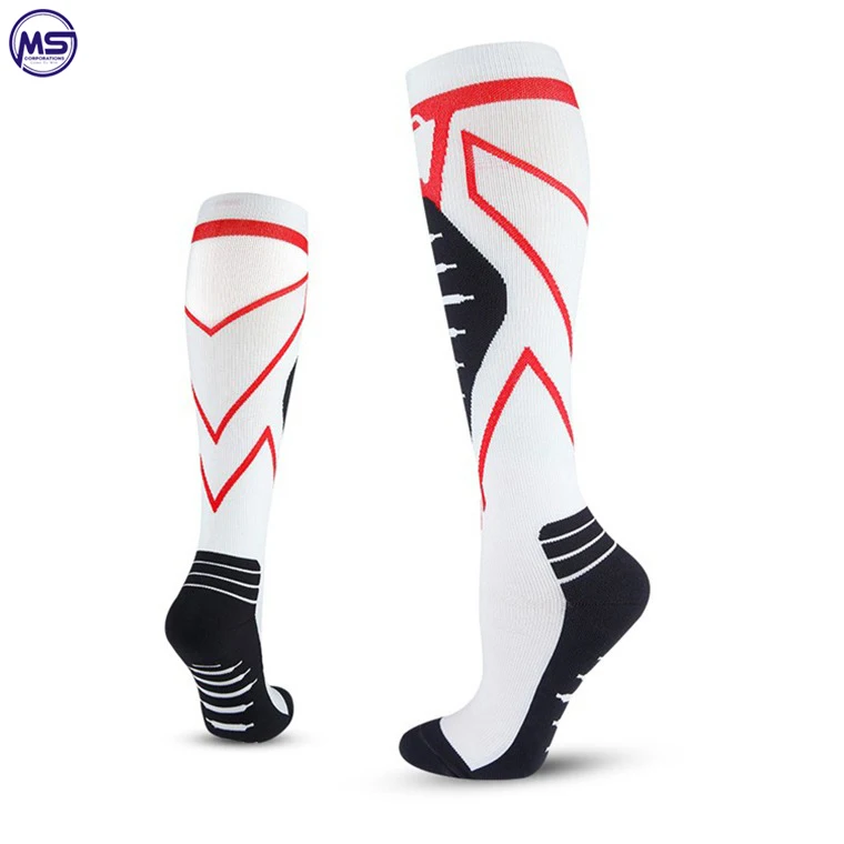 Custom Made Your Own Design 2022 Basketball Baseball Cotton Material Wholesale Sports Socks