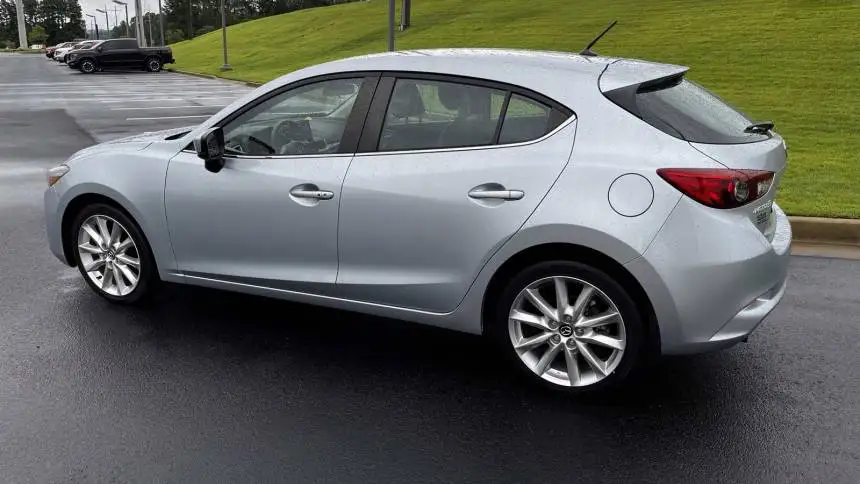 2017 Mazda Mazda3 - Touring 5-Door Automatic