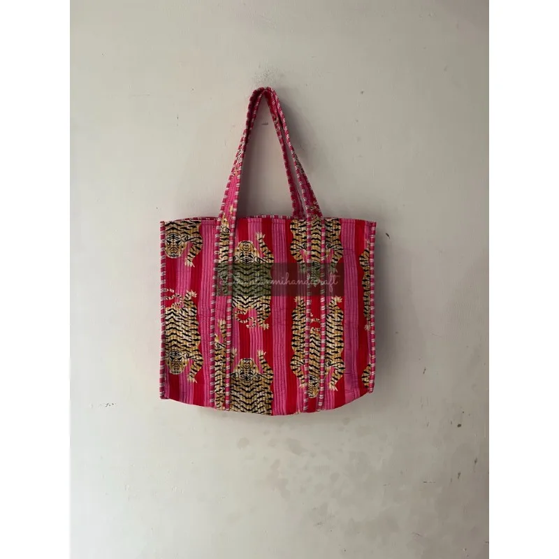 Wholesale Lot of Indian Cotton Quilted Handbags Bohemian Style Tiger Printed Fashion Casual Shopping Bags for Women