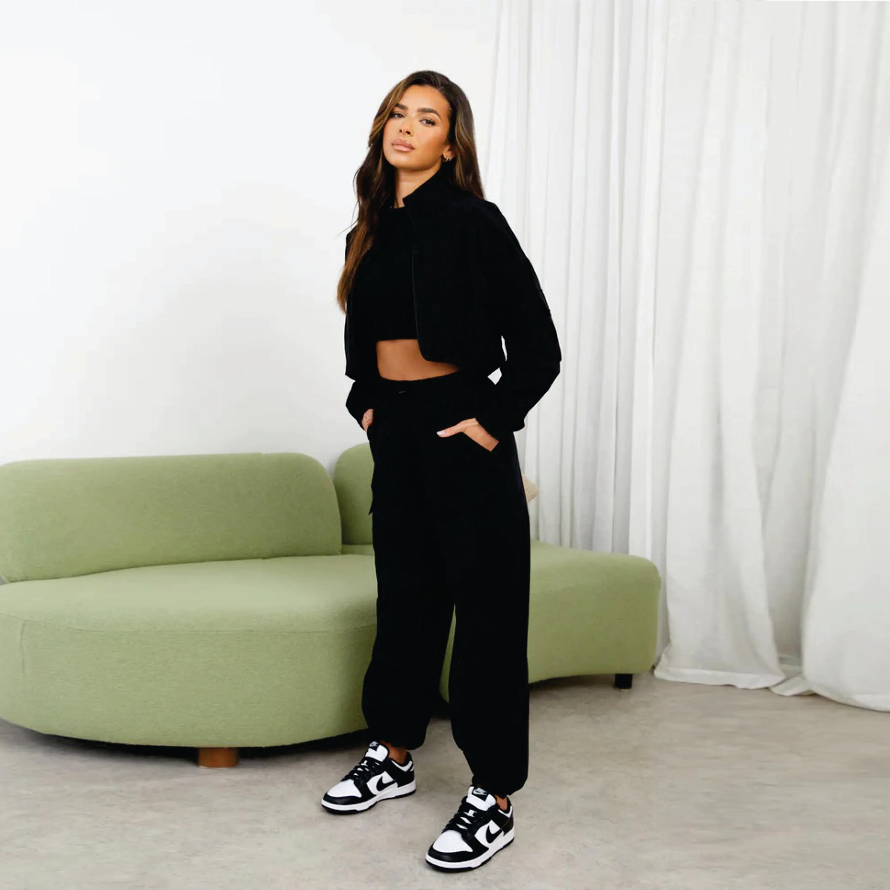 Relaxed Fit 85% Polyamide 15% Elastane Black Utility Woven Cargo Top & Pant Womens Tracksuit