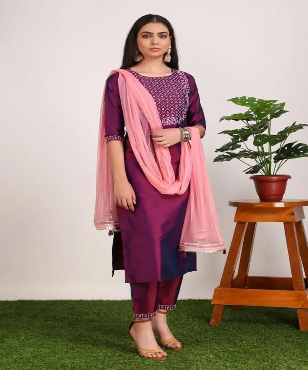 summer collective ethnic Garment India kurtis women latest in cotton rayon blend fabrics embroidered neck pattern soft smooth