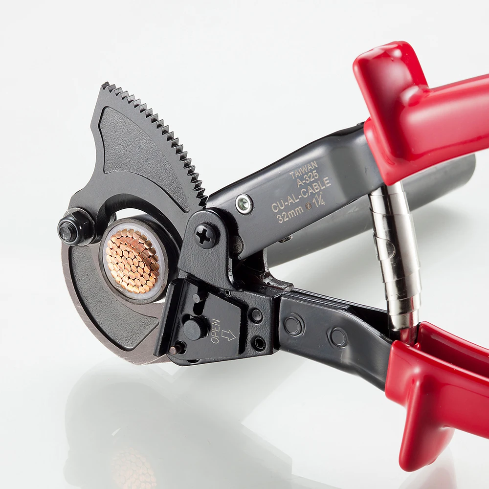 Ratchet Cable Cutter