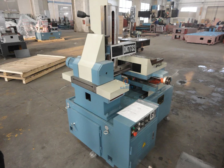 DK7732 cutting cnc wire cut edm machine low price