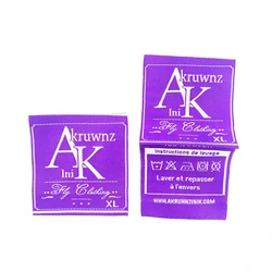 Factory Wholesale Price Red Green Withe flags Center Fold Customized Private Label Clothing Logo Women Men Woven Garment Labels