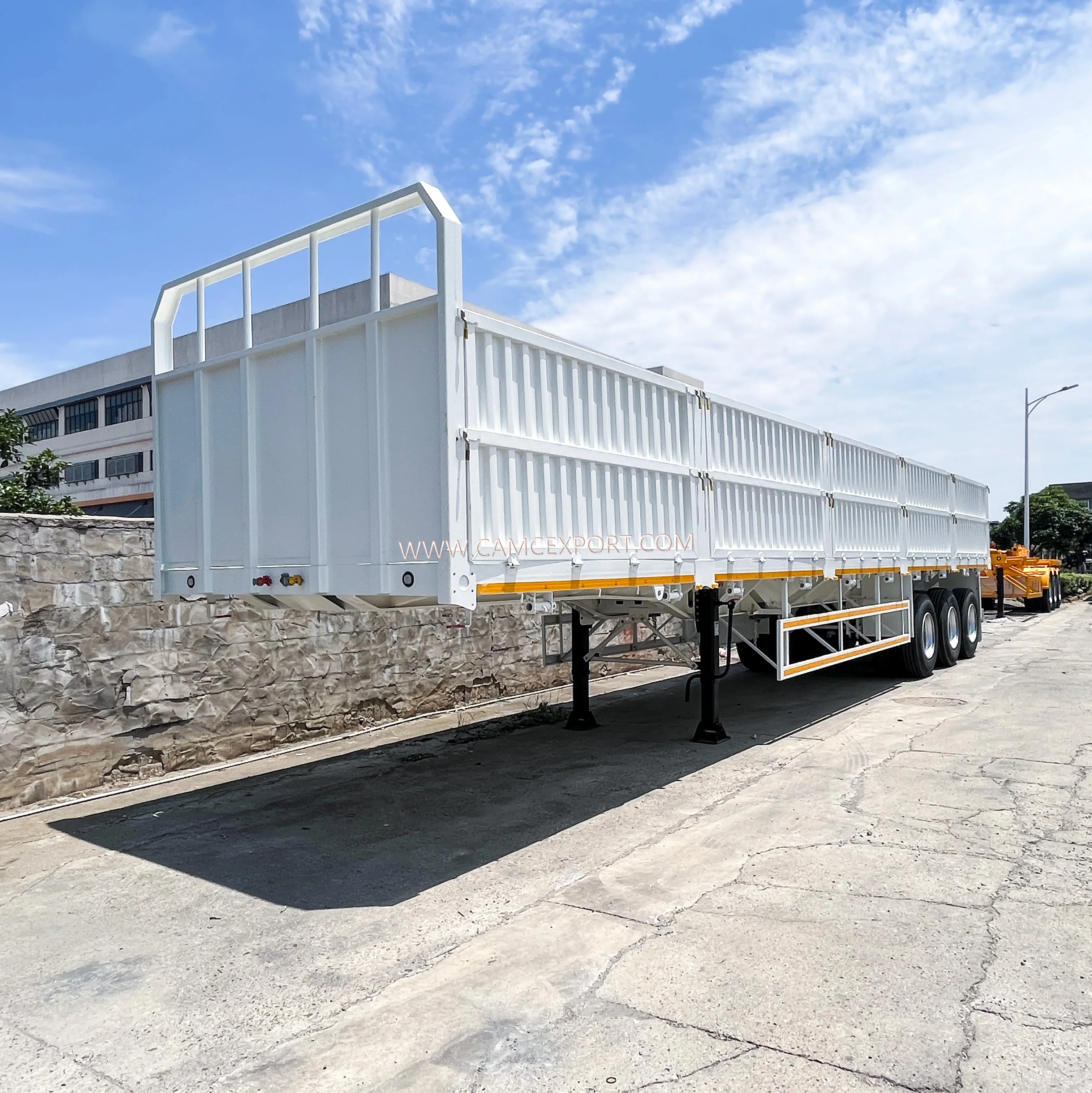 CAMC high-side fence cargo trucks weatherproof and long-distance journey van-type semi-trailer