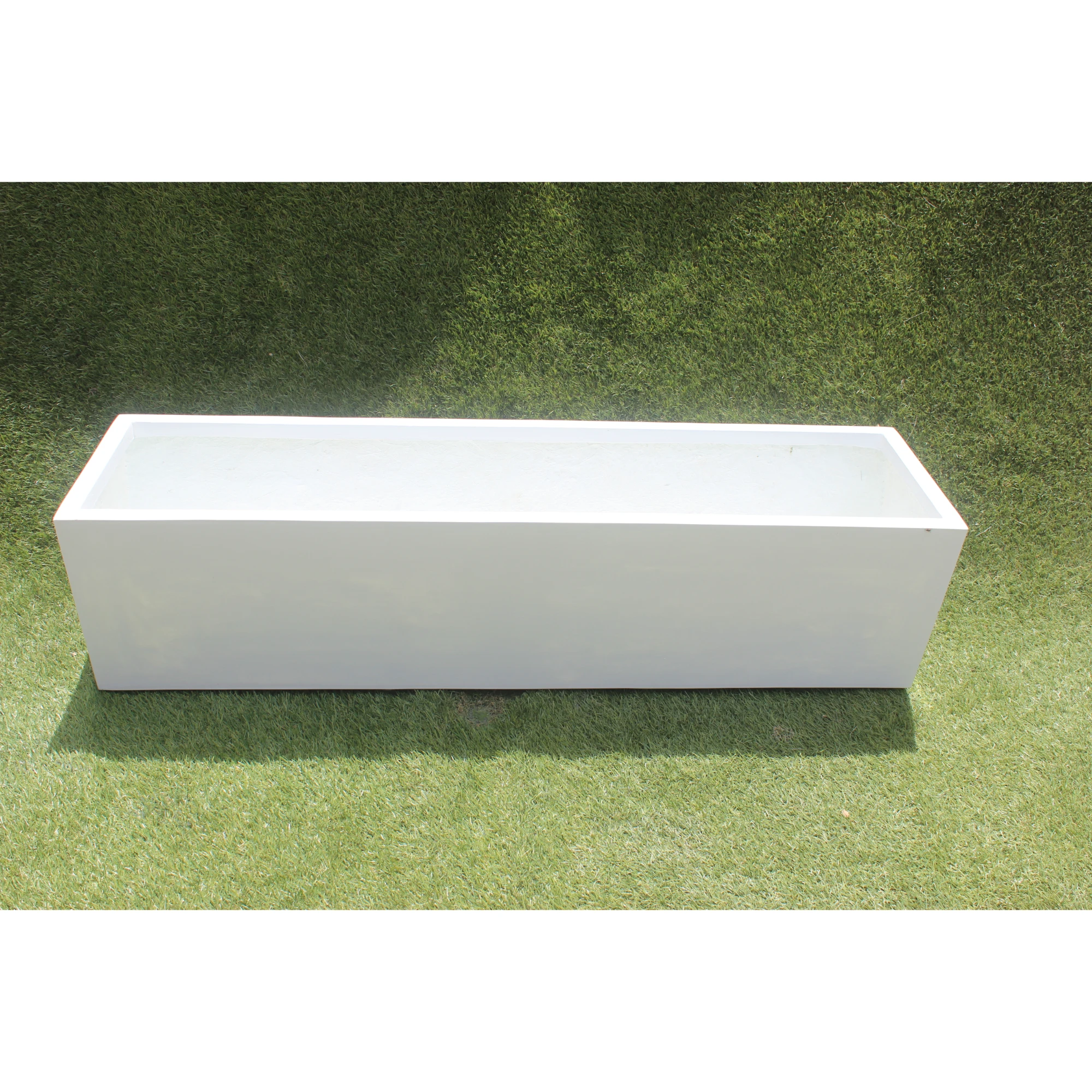 Big Size Beautiful Smooth finish Fiber glass plastic  FRP Garden Planter Pots Set for home/ hotel/ offices.