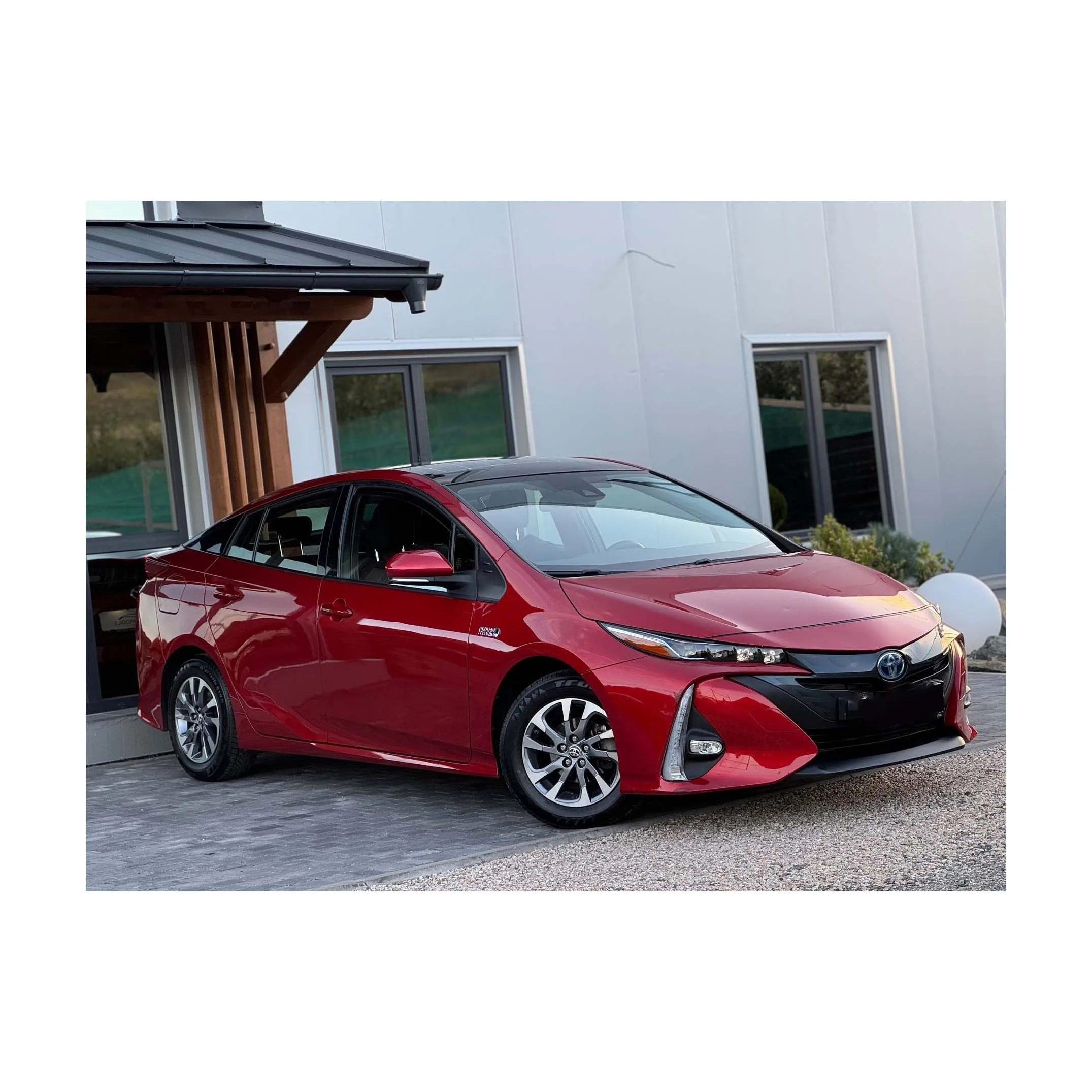 Toyota Prius Touring Sports б/у ручное использование/Автомобильный турбо 8 л Автомобильный свет/темная кожа R16 бензин/Дизель/опции топлива аукционная цена
