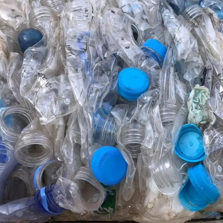 ПЭТ-бутылки