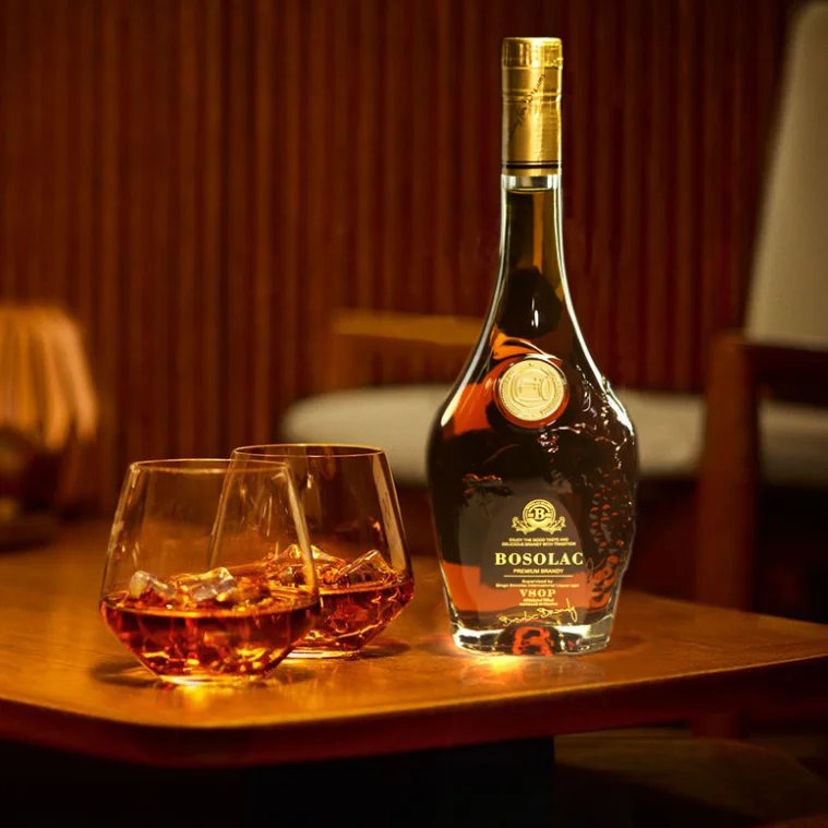 Top Sales Bosolac Brandy VSOP 700ml hand bottle in bulk brandy price 40% vol brandy liquor factory supplier