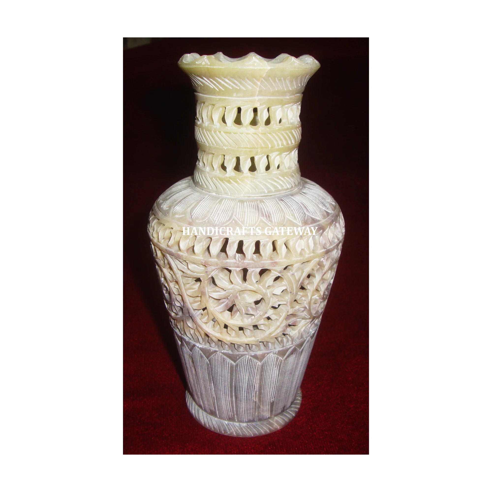 New Latest Handmade High Quality Beautiful Design Natural Soapstone Carving Flower Vase For Home Decorations And Office Use