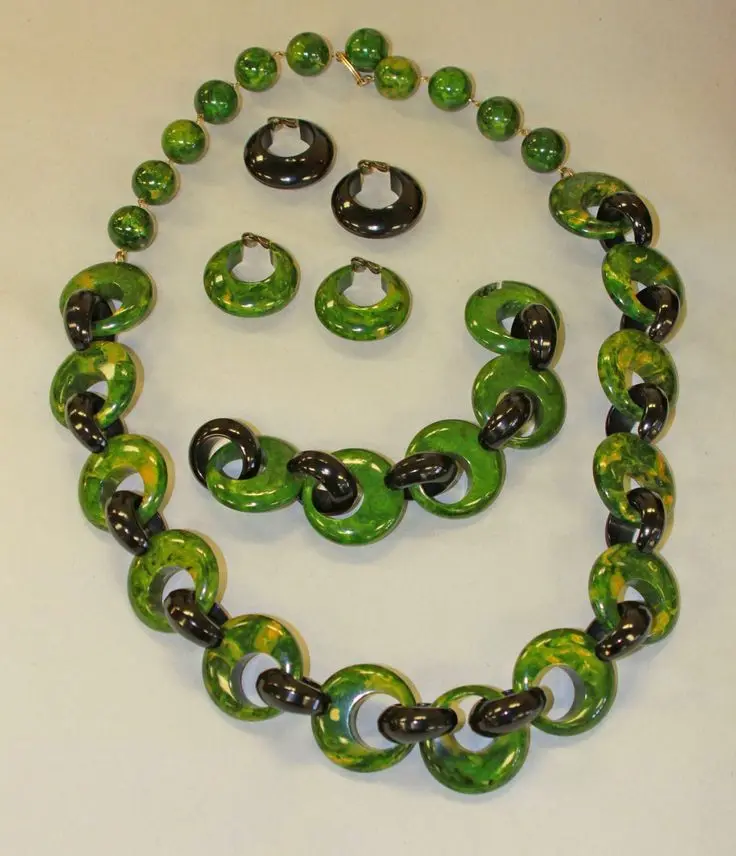 Incredible Vintage Bakelite Deco Collection Necklace Style Handmade Beads Manufacturer Wholesale Customized Indian Jewelry