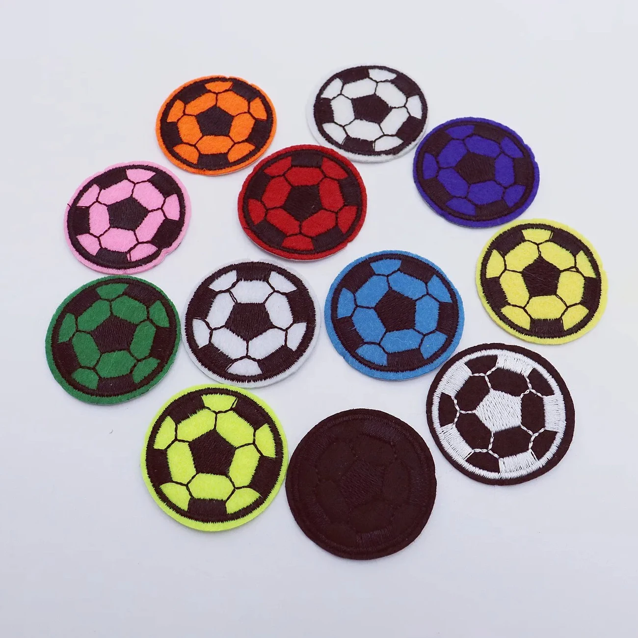 12pcs Round Football Soccer Patches Iron On Sewing Embroidery Badge Sticker For Clothes Decoration Garment