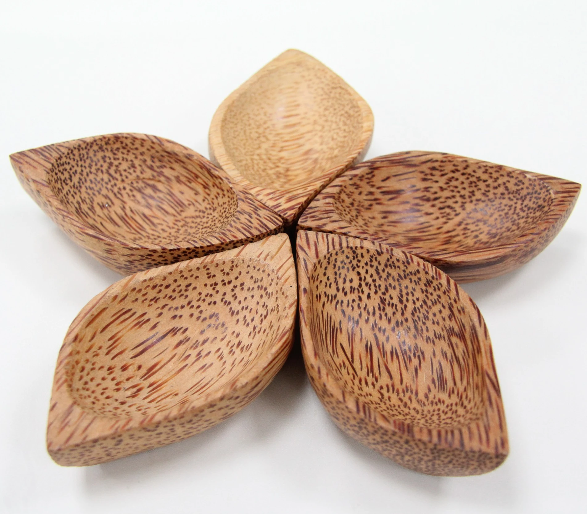 Leaf shape  coconut wood dipping bowl for families eco-friendly material kitchen set OEM ODM service from Vietnam innovative