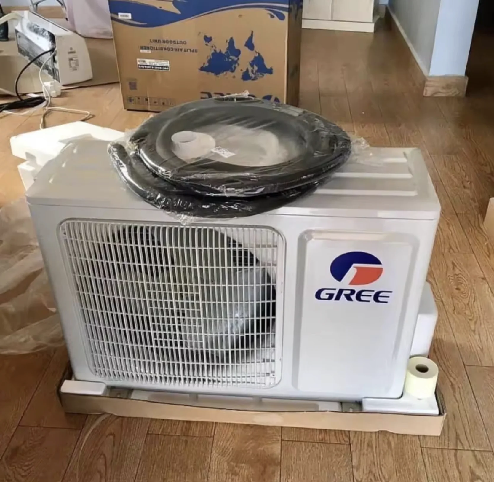 Cheap Price Gree 110V 12000BTU 24000BTU Heating Cooling Home Use Inverter AC Set Split Wall Mount For Sale In USA, Canada, Chile