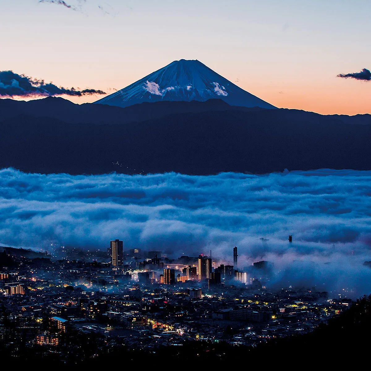 Пейзаж «Utsurohi» с Mt.Fuji фотокниги фотоальбом