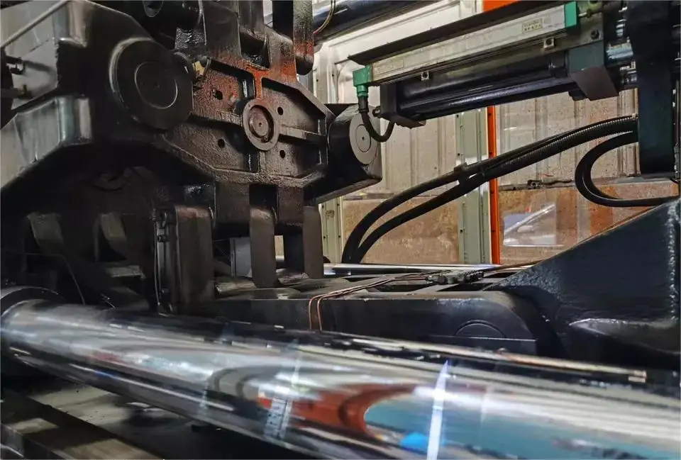 Second Hand Chen Hsong  88 Ton Horizontal Plastic Injection Molding Machine With Cheap Price