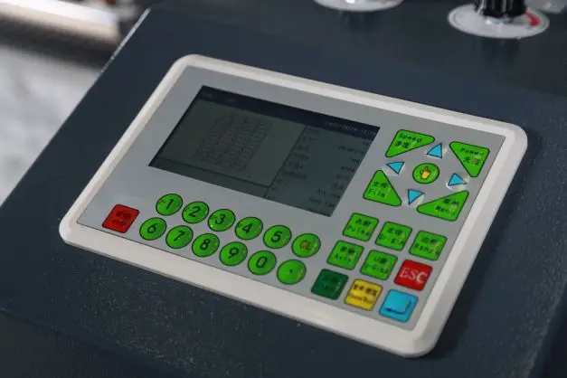 High speed 2 heads asynchronous laser engraving and cutting machine