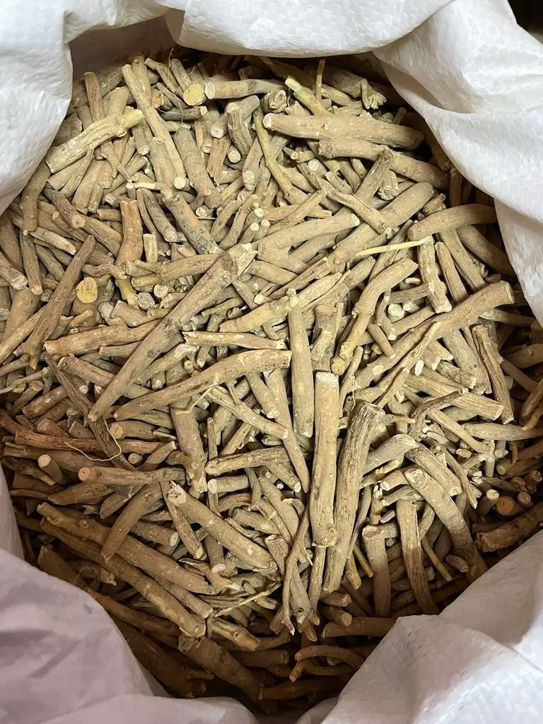 Private Label Health Supplement Best quality Ashwagandha Roots (Withania Somnifera) First Grade for Bulk Purchase