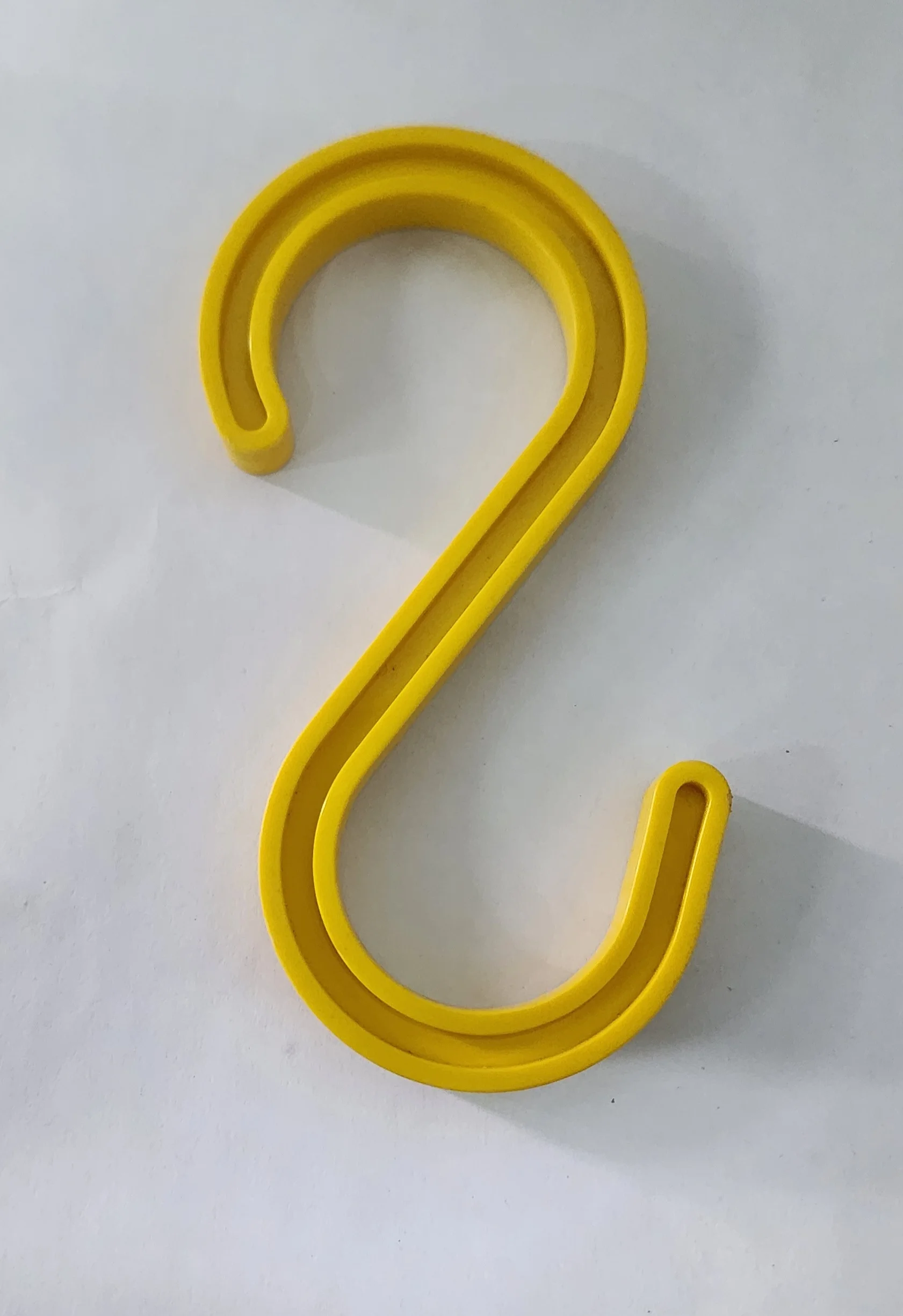 150mm and 218mm Heavy Duty anti flaming PLASTIC Cable & Wire Support S Hook Hangers for Wall Mounting