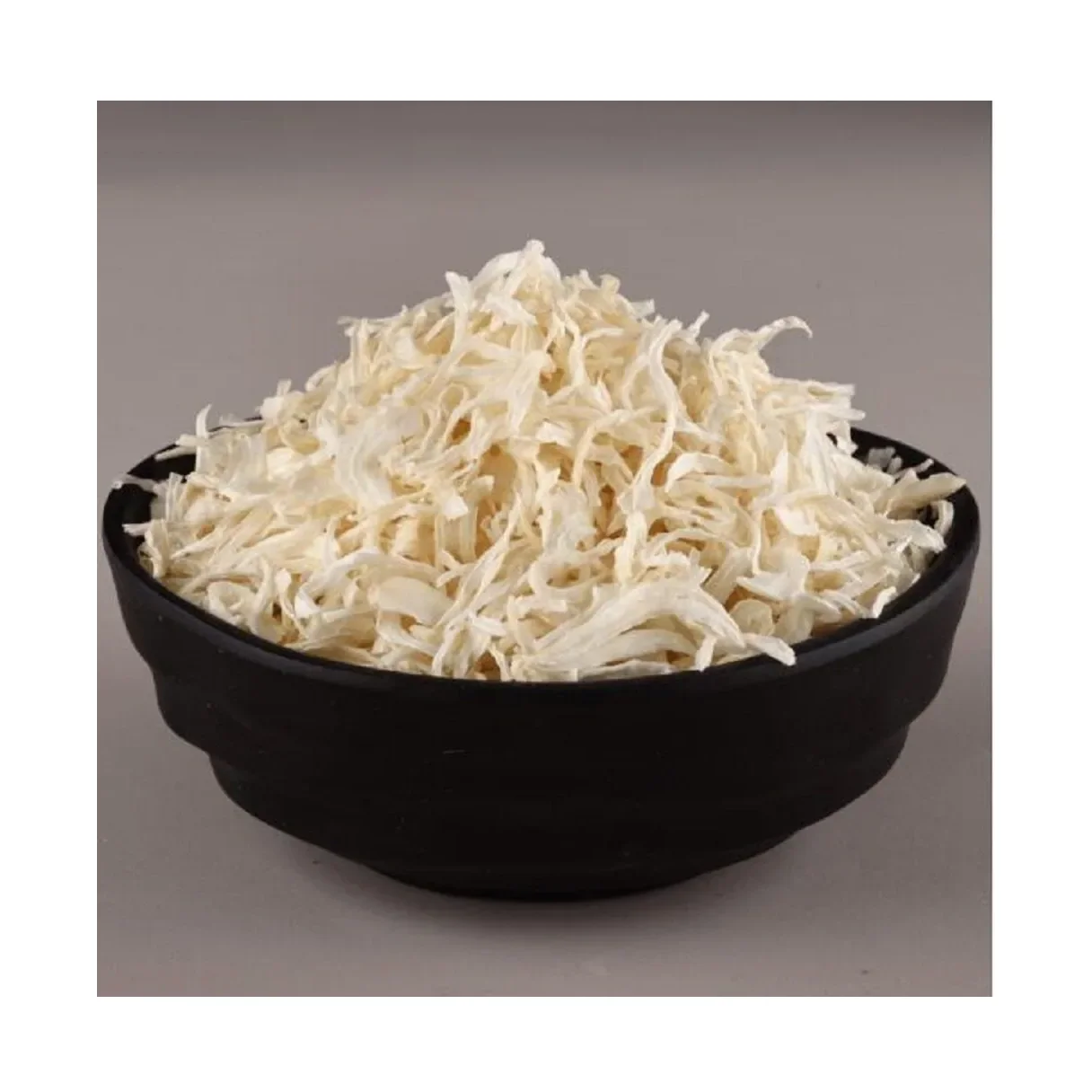 Distributors Of Dehydrated White Onion Flakes In 1 Kg Packaging With Best Price From India