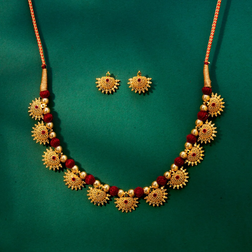 Latest Online Export Quality Antique Classic Necklace Set With Gold Plating At Reasonable Price