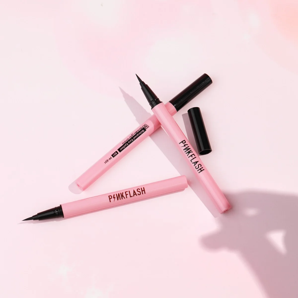 PINKFLASH PF-E01 waterproof eye liner pen  liquid thin eyeliner for lasting all day