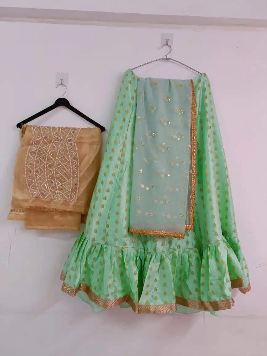 Trendy Designer Style Heavy Kasturi Silk Lehenga Choli Print and Lace Border with Silk Blouse with Sequence and Dori Pattern