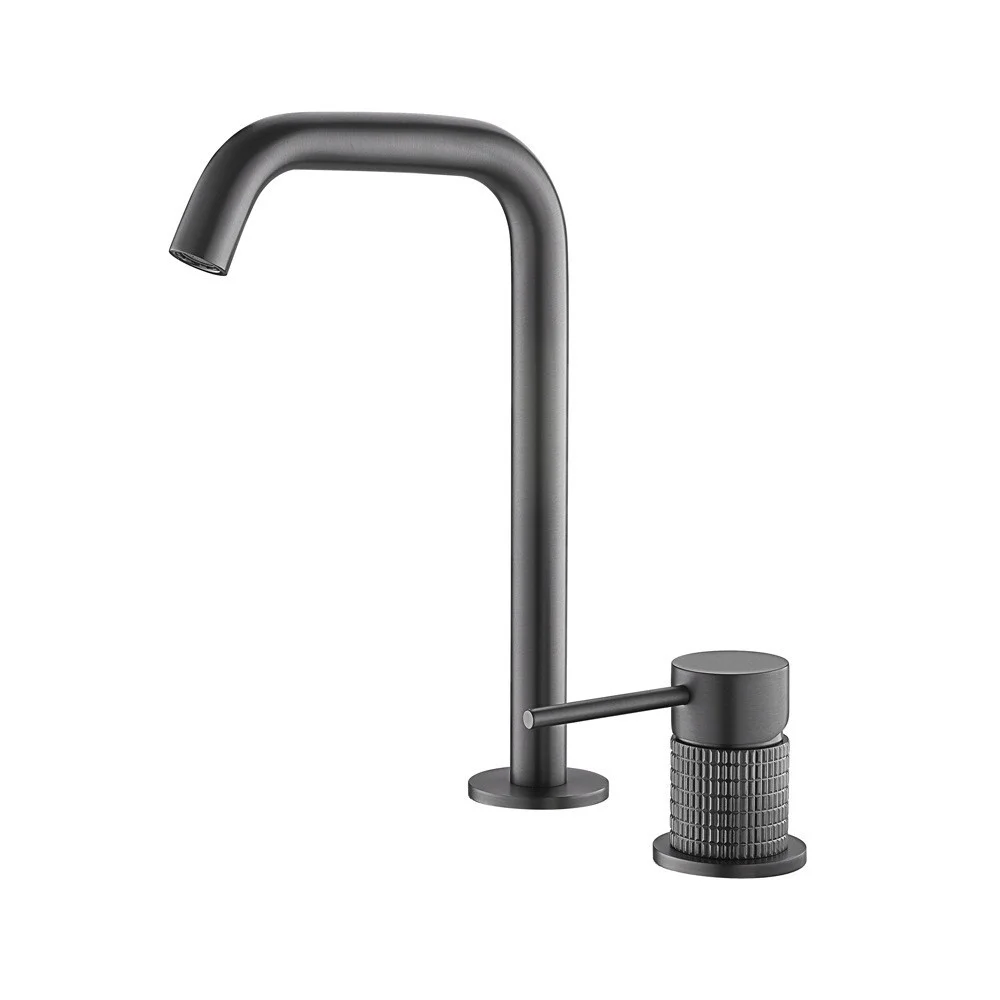 Popular in Europe copper table-mounted basin faucet separated three hole cold and hot anti-slip switch sold best in China