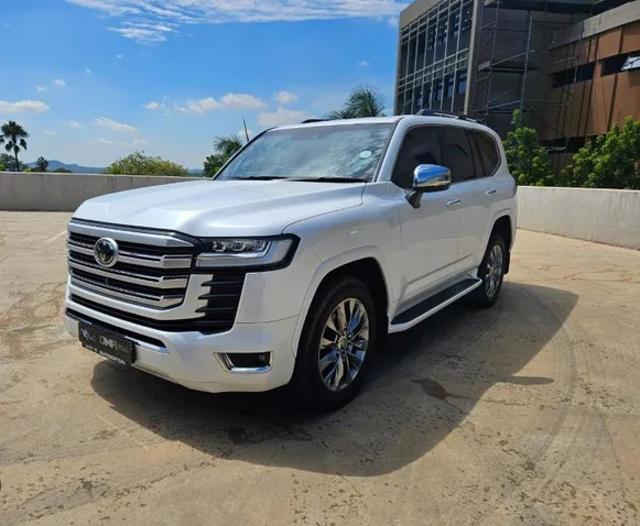 Высокоценный Подержанный автомобиль 2023 TOYOTAS LAND CRUISER LC300 VXR 3.3D для продажи