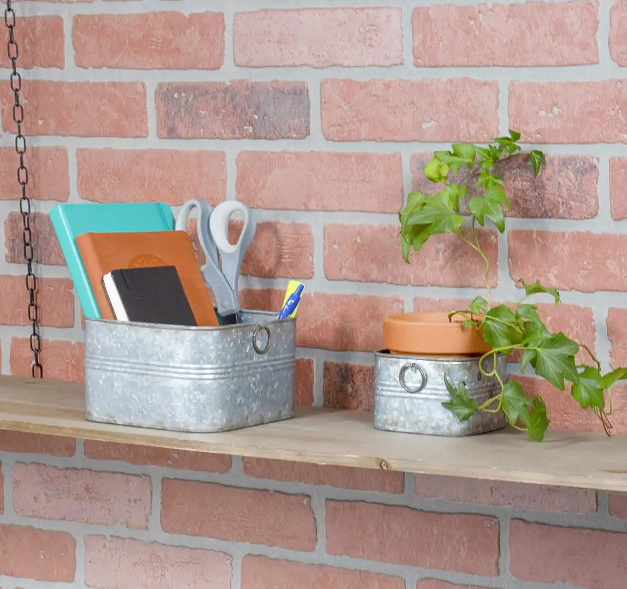 Innovative Square Metal Galvanized Flower Pot Customizable Antique Classic Design for Garden Decoration for Nursery Use