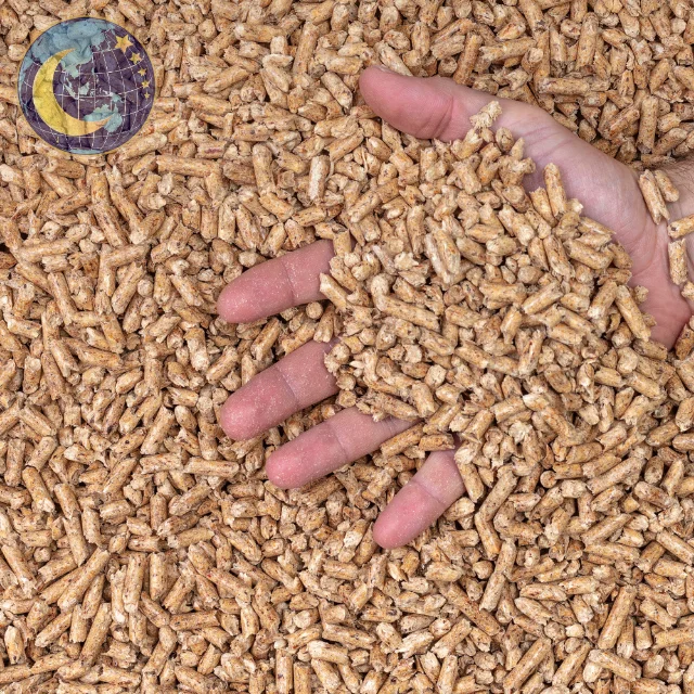 Acacia Pine Eucalyptus Wooden Pellets 40mm x 10mm Mixed Wood Lithium Battery for Home Solar System Energy Storage